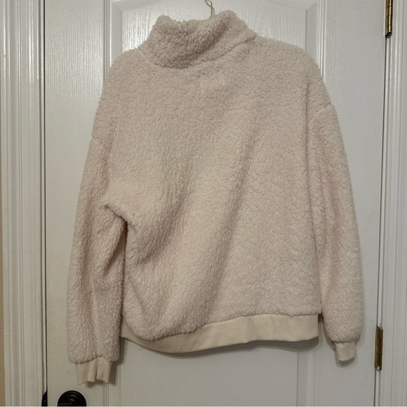 Copper Key Cozy Cream Sherpa Pullover - Picture 2 of 3